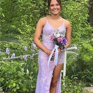 Elegant Lavender Lace Dress